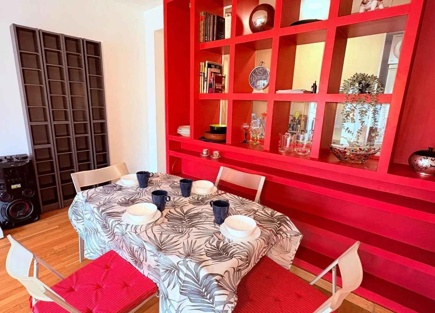 Stunning Flat For 5 People With Breakfast Included With Sagrada Familia Church View Barcelona