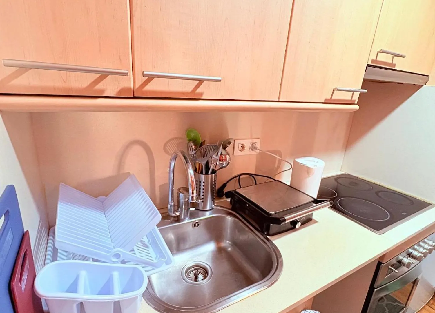 Apartment Stunning Flat For 5 People With Breakfast Included With Sagrada Familia Church View Barcelona